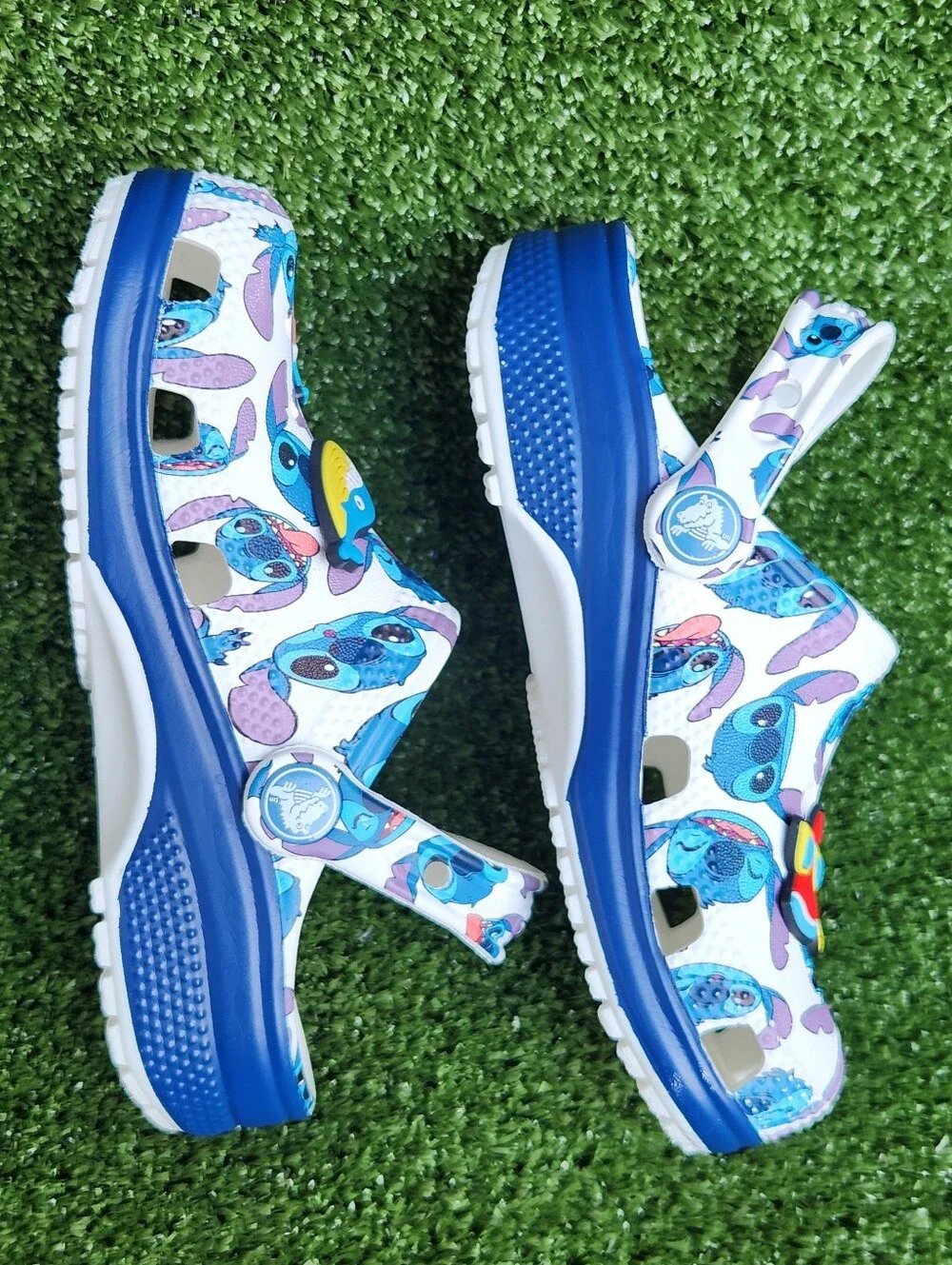 Crocs Little Girls Classic Disney Lilo and Stitch Comfy Clogs Sandals Size 11C